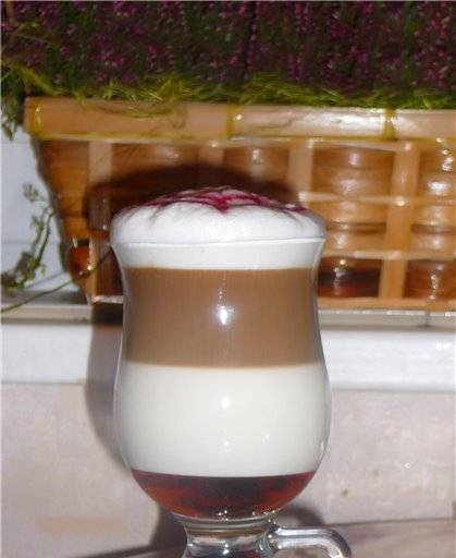 Kārtainā kafija - Latte Macchiato