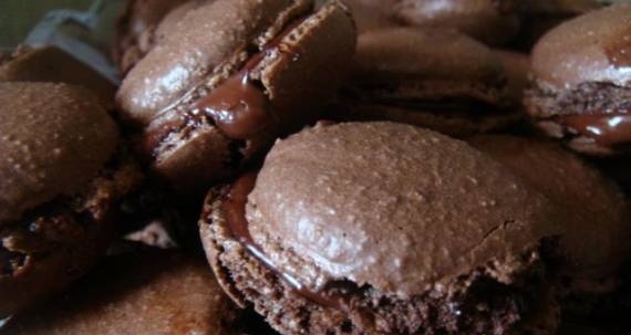 Šokolādes macarons (Macarons au chocolat)