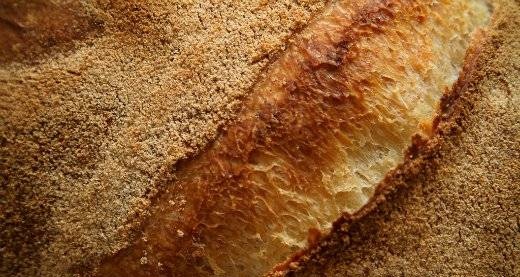 לחם Altamuro (Pane di Altamuro) בתנור