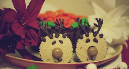 Bánh cupcake tuần lộc giáng sinh