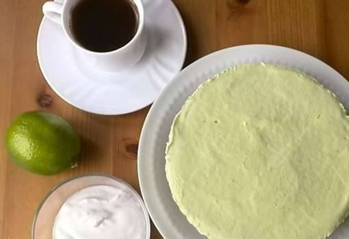 Deserts ar avokado un laimu (Healthy Avocado-Lime Pie)