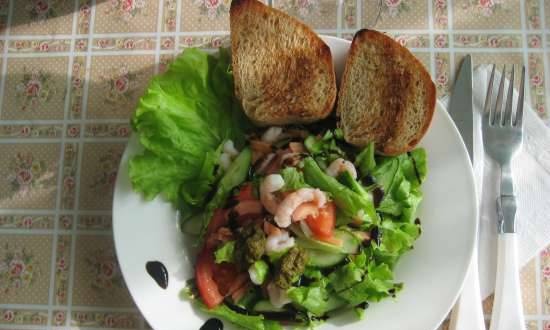 Salad biển mùa hè