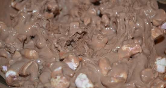 Rocky Road saldējums