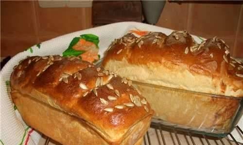 Bánh mì thiếc bột mì-khoai tây (lò nướng)