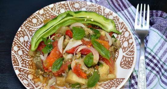 Salad rau nướng Mangal ustu