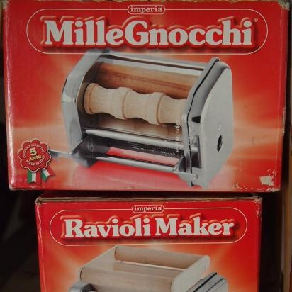 Dough Sheeters-noodle cutters (modellutvalg, funksjoner, anmeldelser)