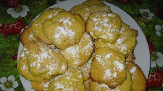 Pumpkin-sour cream cookies