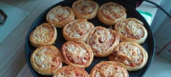 Mini pizzas Snails (Hack - Pizza - Schnecken)