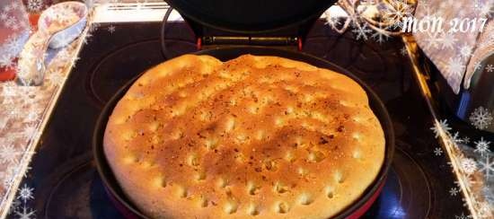 Focaccia ar ķiplokiem un dillēm