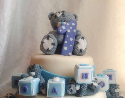 Cakes for birth, baptism, year (not numbers)