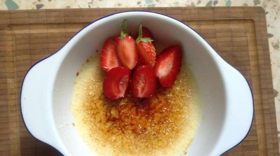 Kremet dessert med karamellskorpe Creme brulee