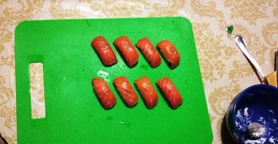 Pašmāju ruļļi un nigiri