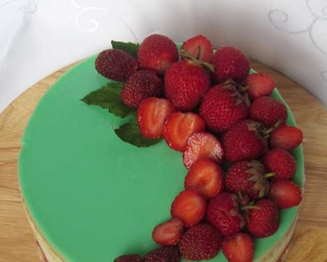 Strawberry Dream Cake