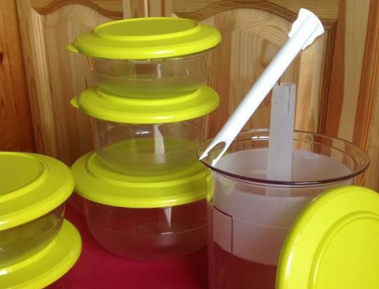 Plastfat Tupperware - anmeldelser