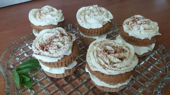 Cupcakes Baltās Rozes (Tiramisu garša)