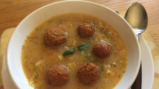 Thick potato soup with falafel (lean)