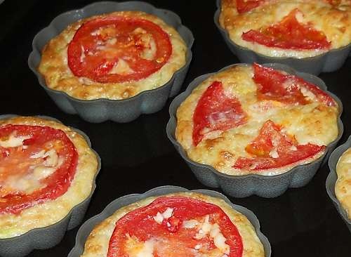 Curd marrow medals with tomato