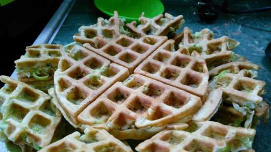 Bánh quế Zucchini trong bánh quế GF-020 Waffle Pro