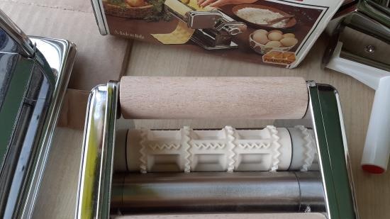 Dough Sheeters-noodle cutters (modellutvalg, funksjoner, anmeldelser)