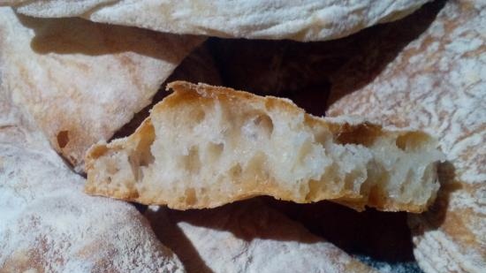 Ciabatta raudzēta ar 50% mitruma