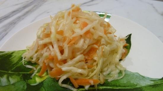 Salad bắp cải cay