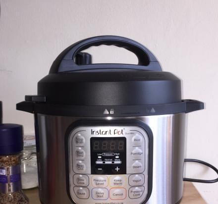 Nồi áp suất đa năng Instant Pot: đánh giá và công thức nấu ăn