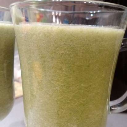 Sinh tố xanh thảo mộc (smoothies)