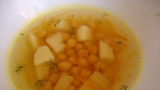 Vegetarian soup with chickpeas, potatoes and carrots (Polaris 0305)