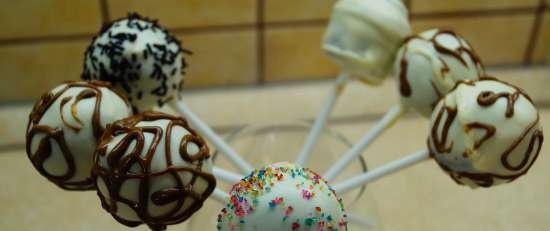 Cake Pops and Cake balls