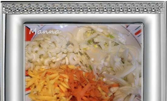 Vegetabilsk ertesuppe med spirede linser (Philips multikoker HD3197)