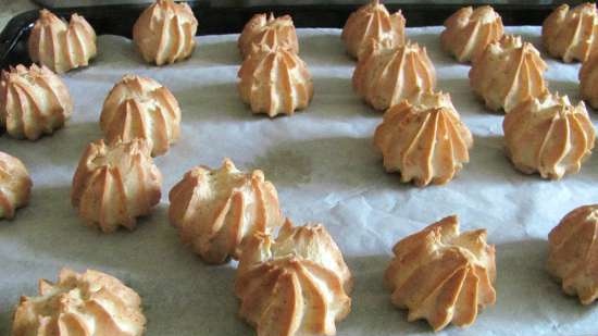 Griķu profiteroles