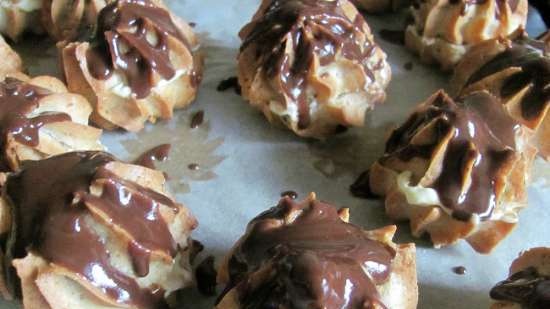 Griķu profiteroles