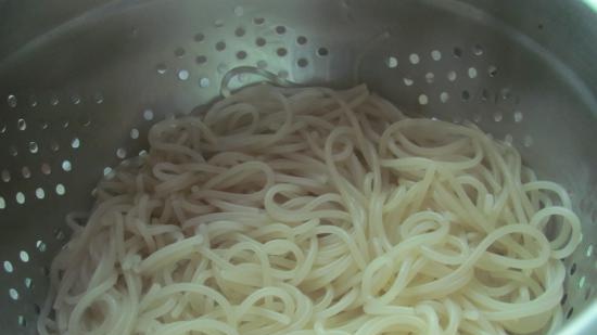 Spageti ar ceptiem tomātiem (liesa)