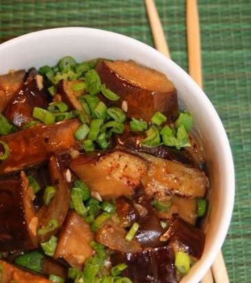 Sriracha garlic wings with Sichuan eggplant