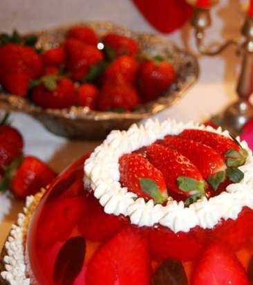 Ostekake Strawberry Dome