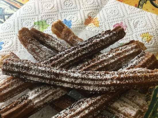 Rudzu churros ar ābolu (churrosmaker Princess 132401)