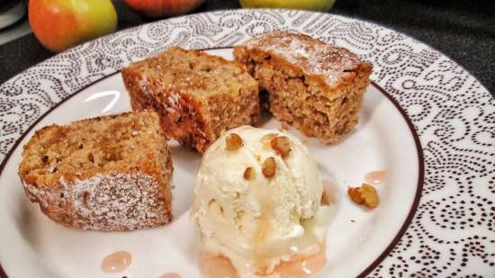 Spicy Apple Blondies