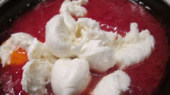 Mozzarella nhúng sốt marinara