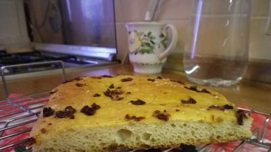 Focaccia potet med løk