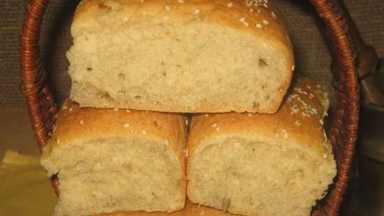 Maizes Sourdough plātnes ar ķirbju biezeni un sēklām