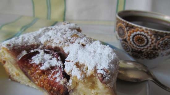 Fikenpai (fersk fiken og mandelfrokostkake)