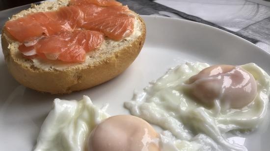 Bide bi may - egg i vann