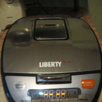 Multicooker Liberty MC-930