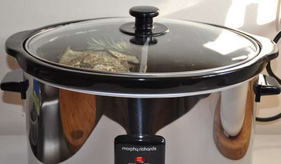 Slow cookers: modellvalg, funksjoner, anmeldelser