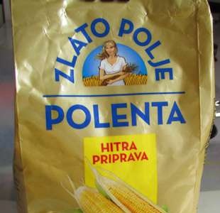 Polenta hầm với táo (Polentaauflauf mit Aepfeln)