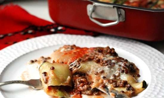 Zucchini lasagna with lentils and tarragon