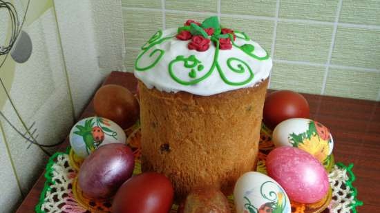 Kulich ar Myasoedovskaya krāsnī (meistarklase)