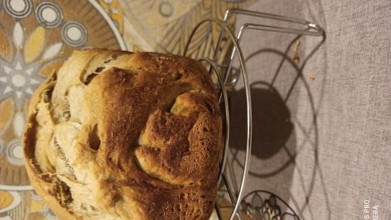 Svamp funksjonelt brød i en brødmaker