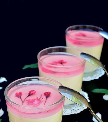 Panna Cotta Sakura