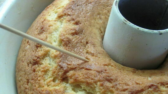 Kentucky Bourbon Butter Cake